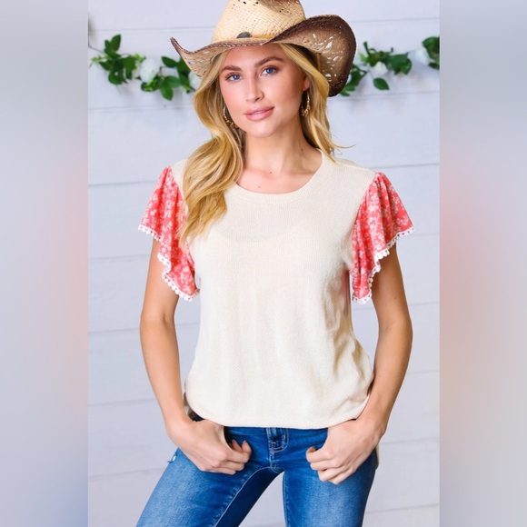 Coral & Sand Floral Short Flutter Sleeve Top - Picture 1 of 4